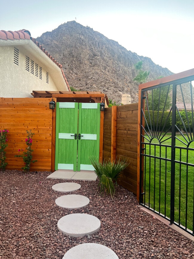 78390 Cameo Dunes Pl in La Quinta, CA - Foto de edificio - Building Photo