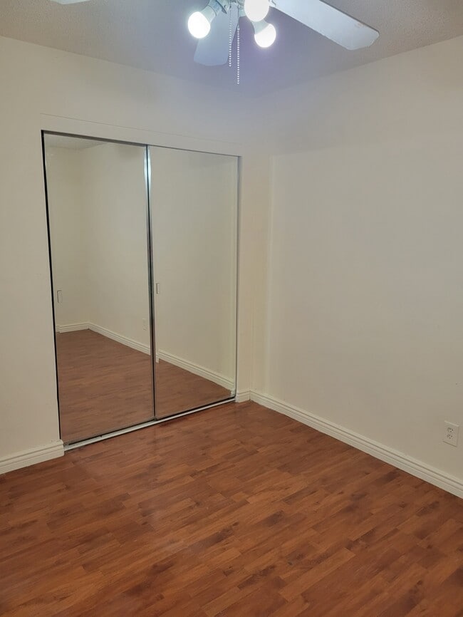 1192 Mitchell Ave, Unit 114 in Tustin, CA - Building Photo - Building Photo