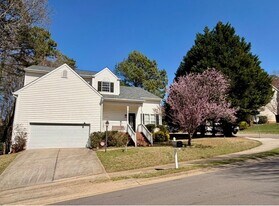 2605 Farlow Gap Ln in Raleigh, NC - Building Photo
