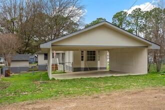 251 Southlake Dr. in Mabank, TX - Building Photo - Building Photo