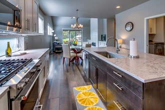 2603 NW Rippling River Ct in Bend, OR - Building Photo - Building Photo