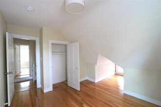 16 Chandler St, Unit 2 in Somerville, MA - Building Photo - Building Photo