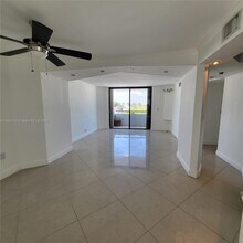 7300 Wayne Ave in Miami Beach, FL - Building Photo - Building Photo