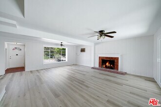 11594 Chiquita St in Los Angeles, CA - Building Photo - Building Photo