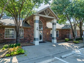 Arbors of Killeen in Killeen, TX - Building Photo