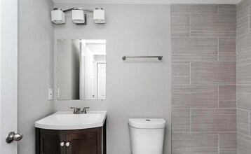 220 W Lorraine Ave in Baltimore, MD - Building Photo - Building Photo