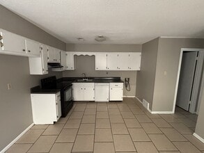 5312 Stage Rd in Memphis, TN - Building Photo - Building Photo