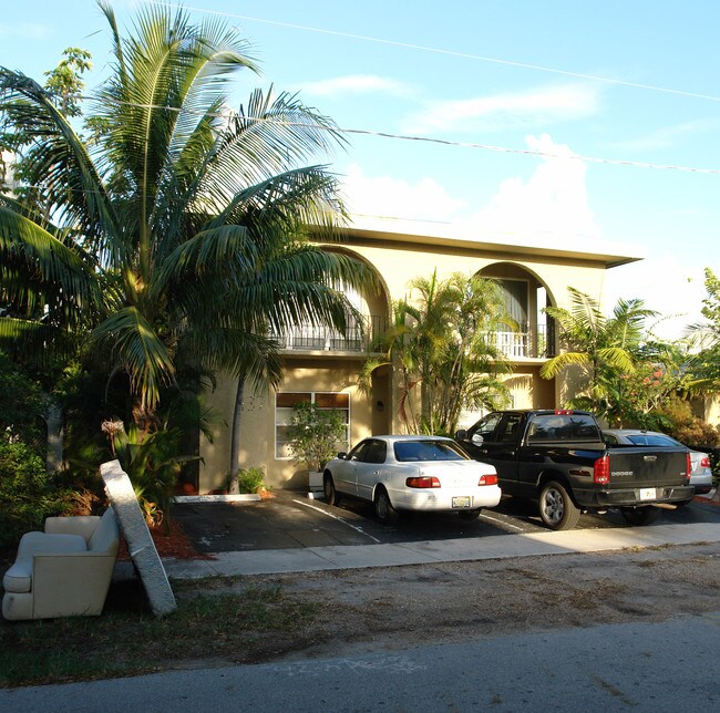 1137 SE 6th Ter in Fort Lauderdale, FL - Building Photo - Building Photo