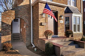 1317 N Jackson St in Waukegan, IL - Building Photo - Building Photo