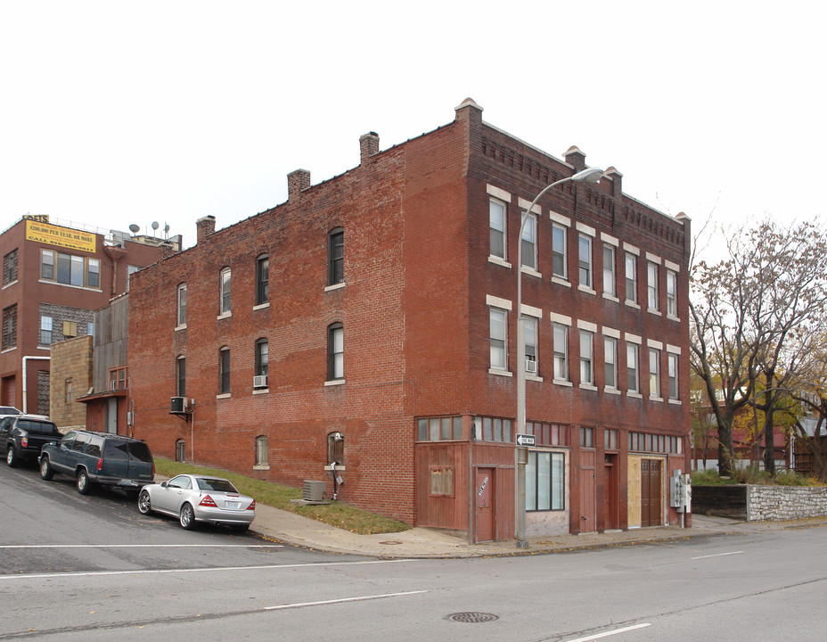 604 Page St in Kansas City, MO - Building Photo