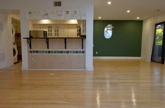 702 Mainsail Ln in Secaucus, NJ - Building Photo - Building Photo