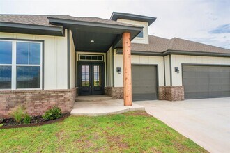 11440 Blue Heron Creek in Guthrie, OK - Building Photo - Building Photo