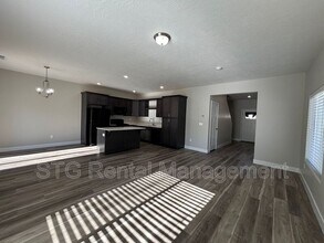 1509 W Topaz Dr in Cedar City, UT - Building Photo - Building Photo