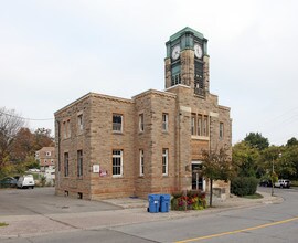 70 Mill St in Halton Hills, ON - Building Photo - Building Photo