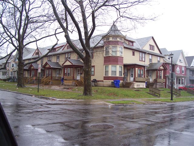 265-277 Pierpont St in Rochester, NY - Foto de edificio - Building Photo