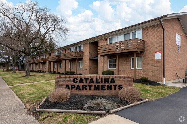 487 Catalina Dr, Unit C-5 in Newark, OH - Foto de edificio