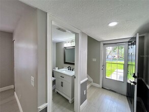 5205 Corvette Dr in Tampa, FL - Building Photo - Building Photo