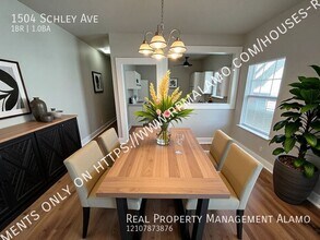 1504 Schley Ave in San Antonio, TX - Building Photo - Building Photo