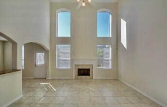 21003 Garden Arbor Ln in Richmond, TX - Building Photo - Building Photo