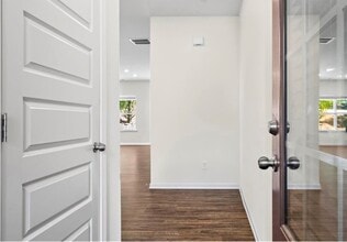 136 Grant Dr in Canton, GA - Building Photo - Building Photo