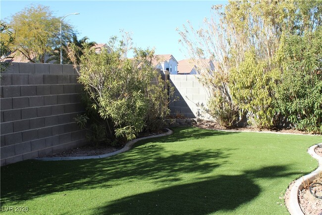 property at 2763 Chokecherry Ave