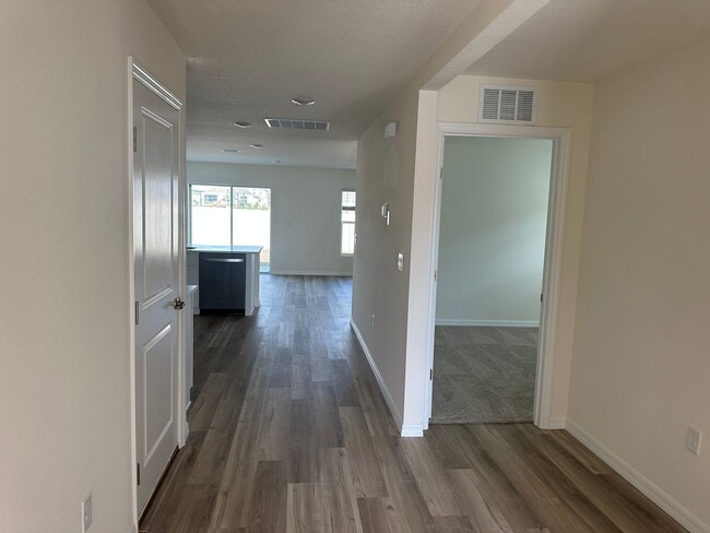 4646 Parkview Ln in Wildwood, FL - Building Photo - Building Photo