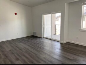 462 W 40 S in Providence, UT - Building Photo - Building Photo