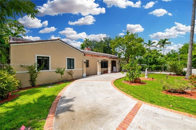 property at 50 De Leon Dr