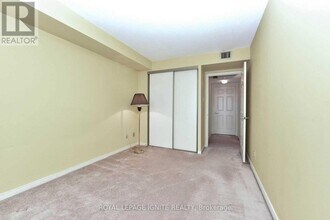 4725-4725 Sheppard Ave E in Toronto, ON - Building Photo - Building Photo