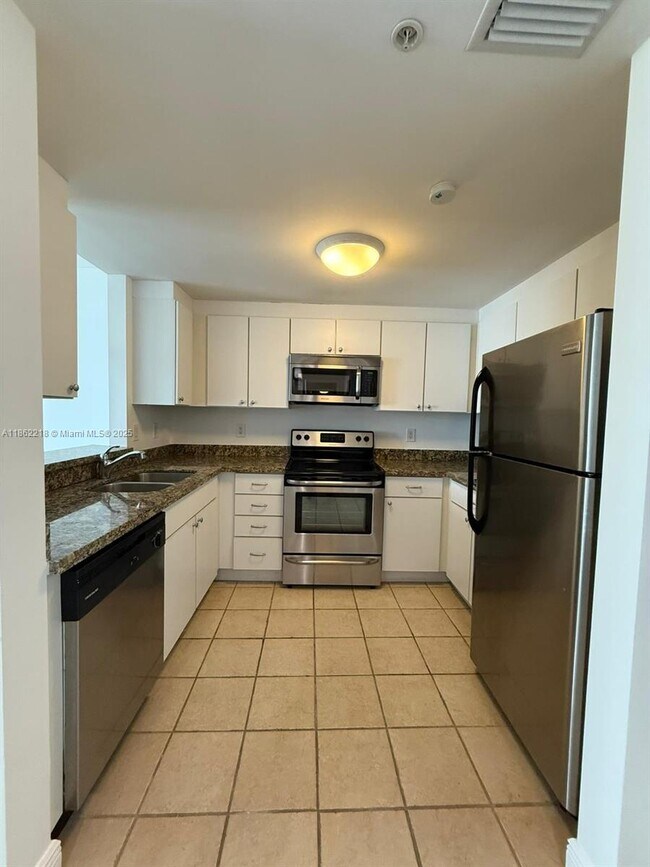 property at 1250 S Miami Ave