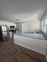 313 Thomas St in New Albany, IN - Building Photo