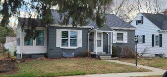 132 Pine St in Dover, DE - Building Photo