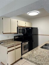 15551 SW 104th Terrace in Miami, FL - Building Photo - Building Photo