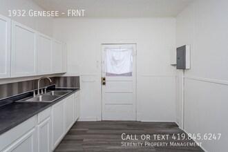 1932 Genesee St-Unit -FRNT in Toledo, OH - Building Photo - Building Photo