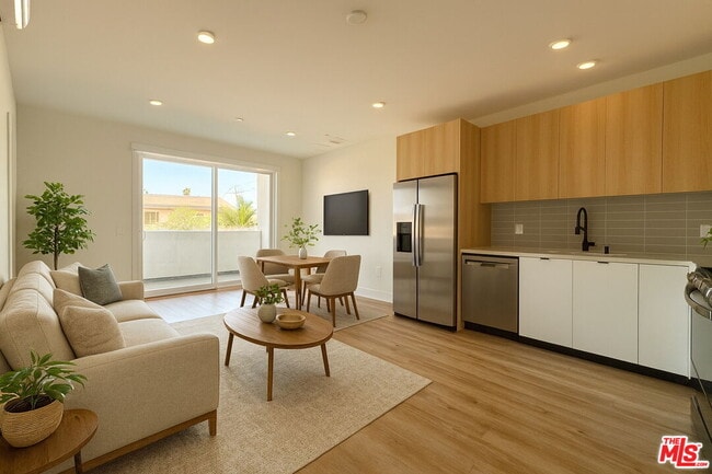 property at 5813 Lexington Ave