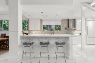 3861 Kumquat Ave in Miami, FL - Building Photo - Building Photo