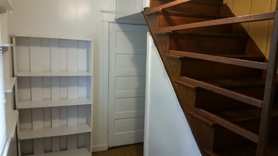 413 1st St SW in Chisholm, MN - Foto de edificio - Building Photo