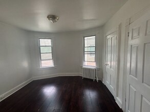 23 Williams Ave in Jersey City, NJ - Building Photo - Building Photo