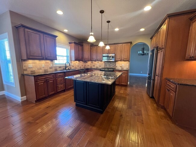 2315 Knollbrook Way in Bloomington, IL - Building Photo - Building Photo