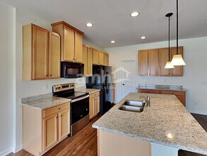 2215 Ambergate Dr in Murfreesboro, TN - Building Photo - Building Photo