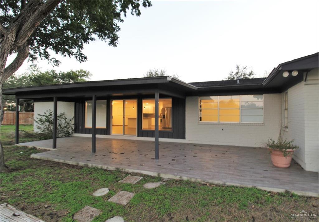 3913 Hobbs Dr in Edinburg, TX - Building Photo