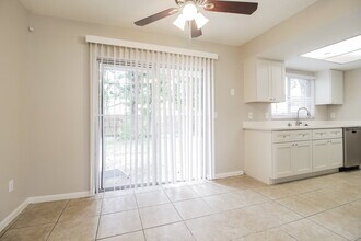 9556 Brimton Dr in Orlando, FL - Building Photo - Building Photo
