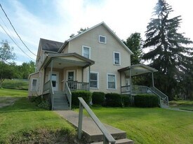 120 W 6th St in Corning, NY - Building Photo