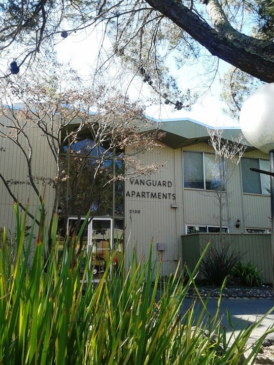 Vanguard Apartments in Moraga, CA - Building Photo