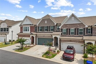 892 Edwin Ln in Buford, GA - Building Photo - Building Photo