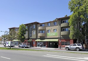 Sterling Jefferson in Berkeley, CA - Building Photo