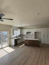 585 Idaho Ave in Sugar City, ID - Building Photo - Building Photo