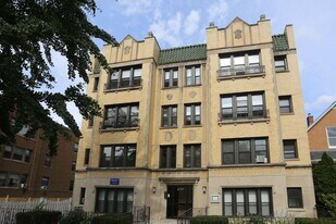 4742 N Hermitage Ave in Chicago, IL - Building Photo
