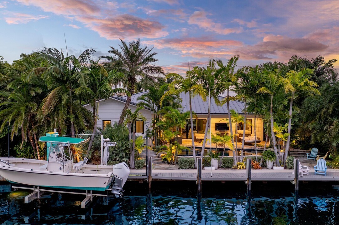 940 Greenbriar Dr in Boynton Beach, FL - Building Photo