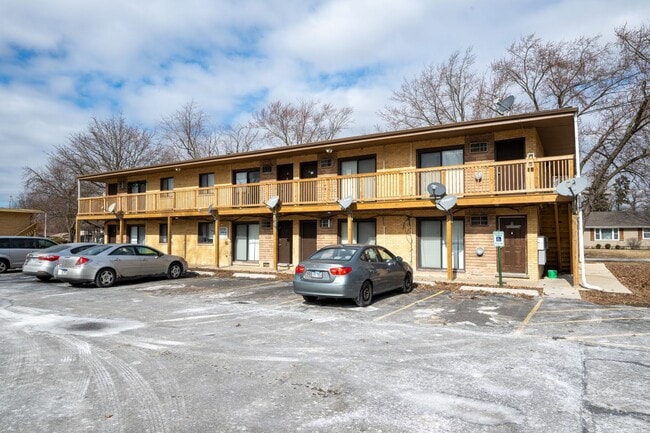 property at 15302 Knox Ave